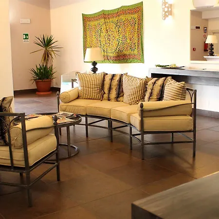 O'scià Hotel 3*
